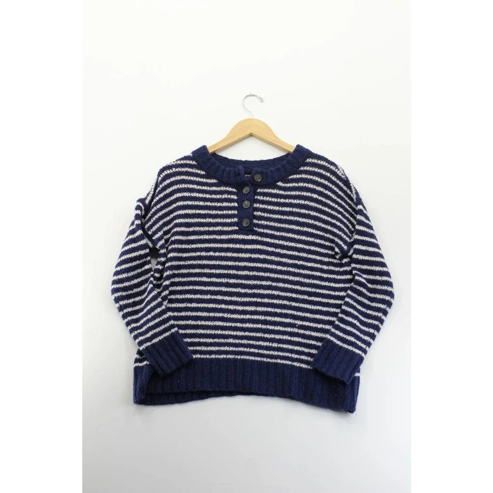 American Eagle Henley navy blue and white striped soft sweater size XS